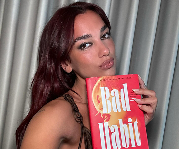 dualipa-livro.jpg